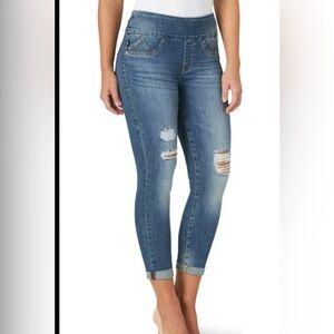Rock & Republic Blue Distressed Ankle Jeans